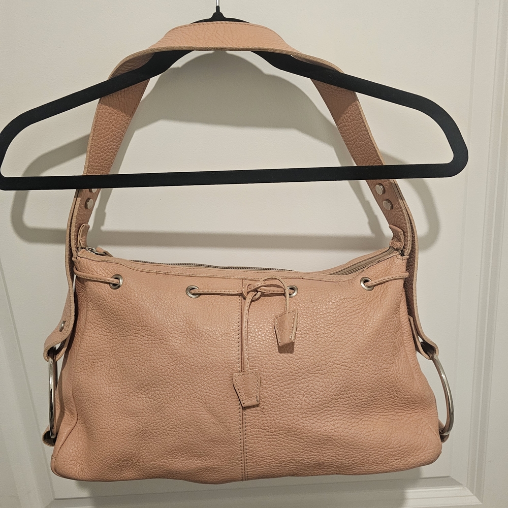 Chic Blush Leather Shoulder Bag